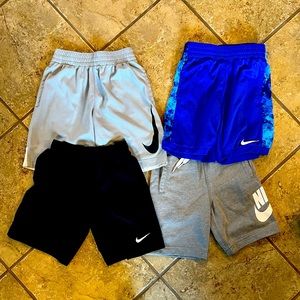 Boys size 6 nike shorts